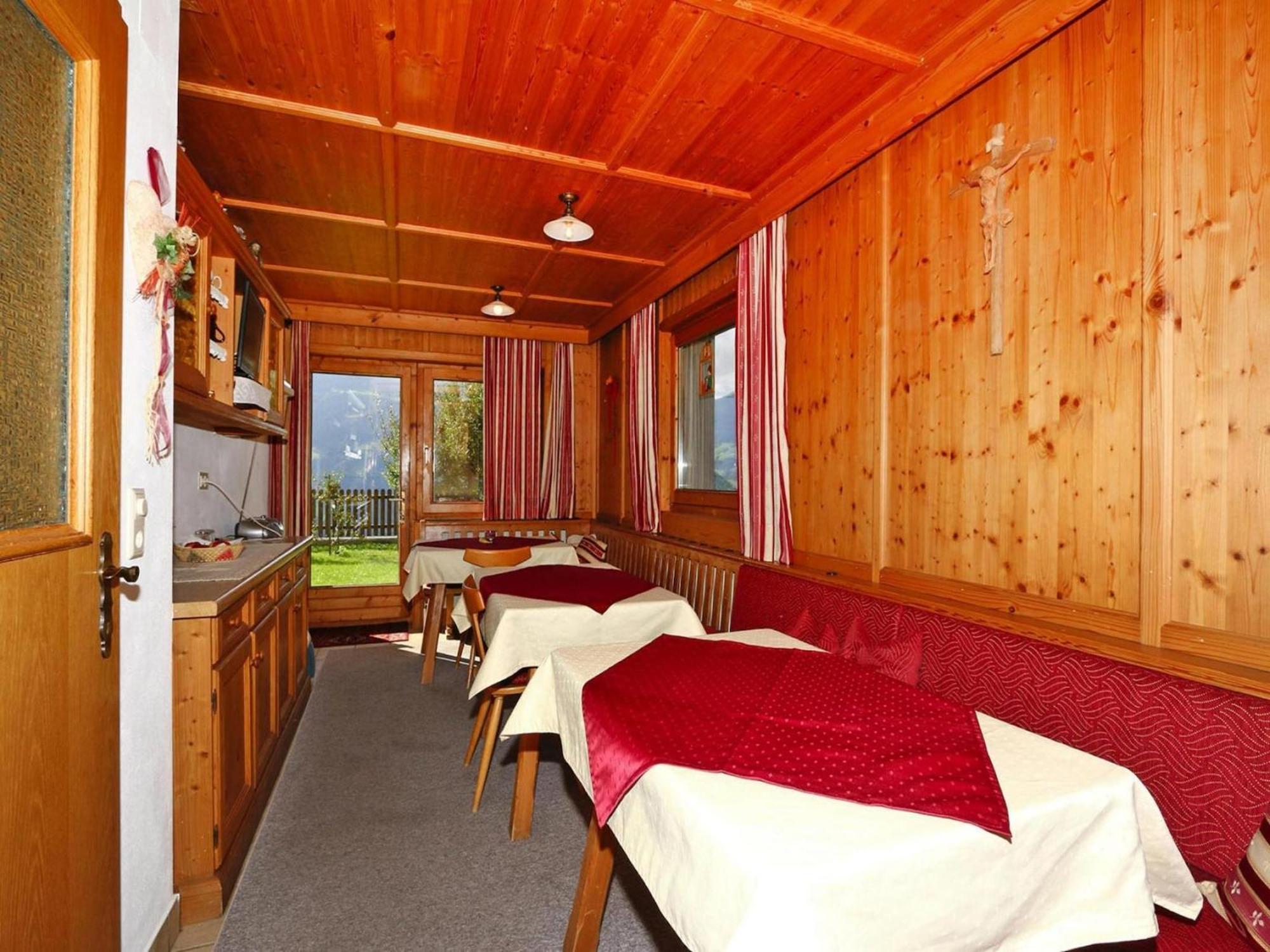 Apartment In Hippach Im Zillertal In The Mountains Muhlen  Exterior photo